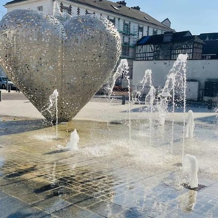 Appartement Au Coeur De Troyes Esterno foto